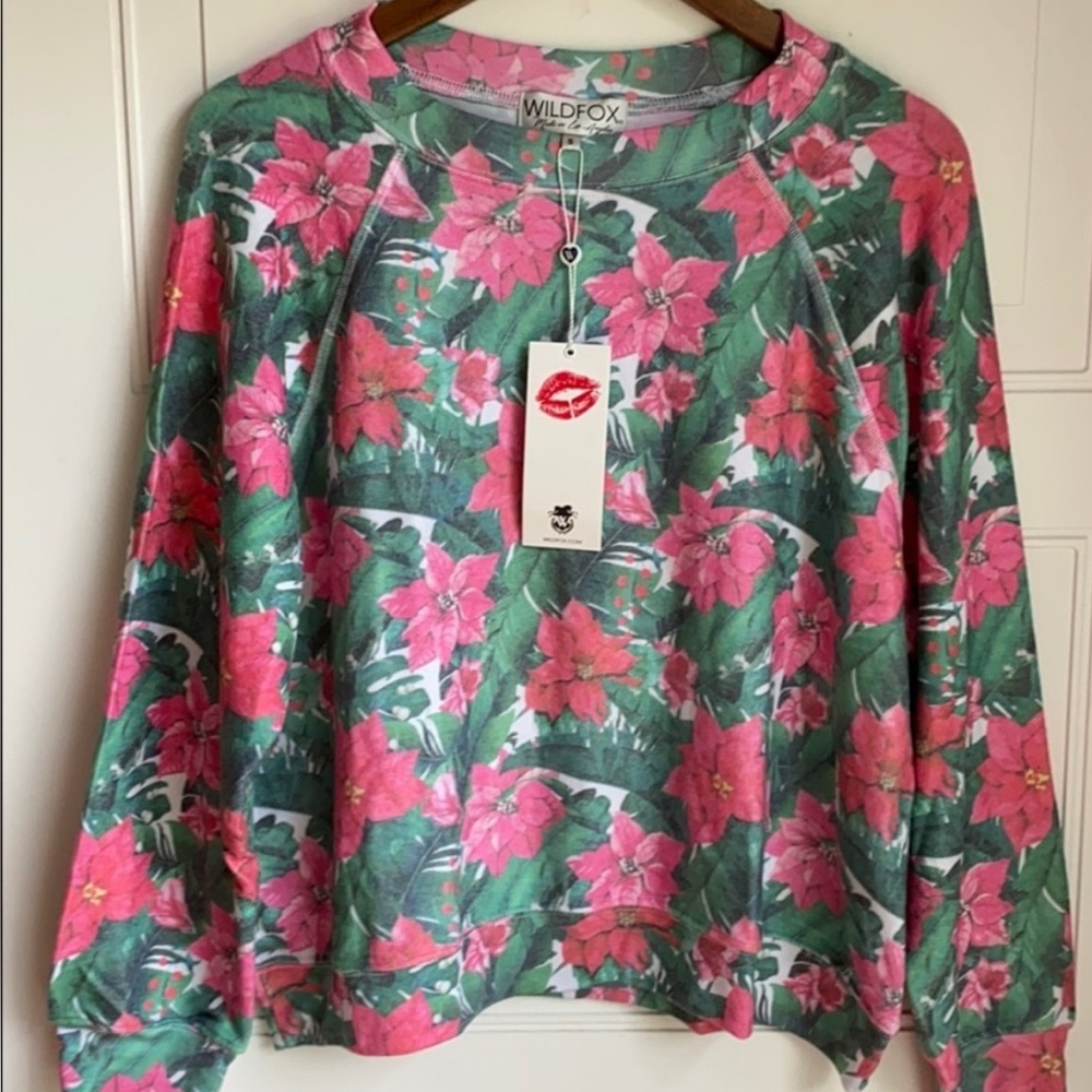 NWT WILDFOX Island Holiday Poinsettia Sommers Christmas Pullover Sweatshirt S